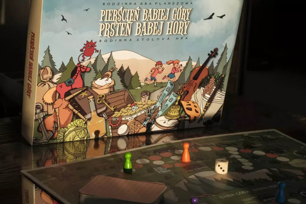 zdjęcie przedstawia grę planszową na zamówienie- "Pierścień Babiej Góry" wykonana przez producenta gier planszowych, Firmę- "Gry dla was"